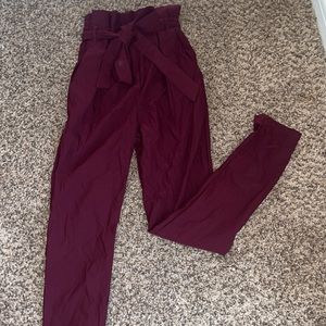 A room high waisted dress pants